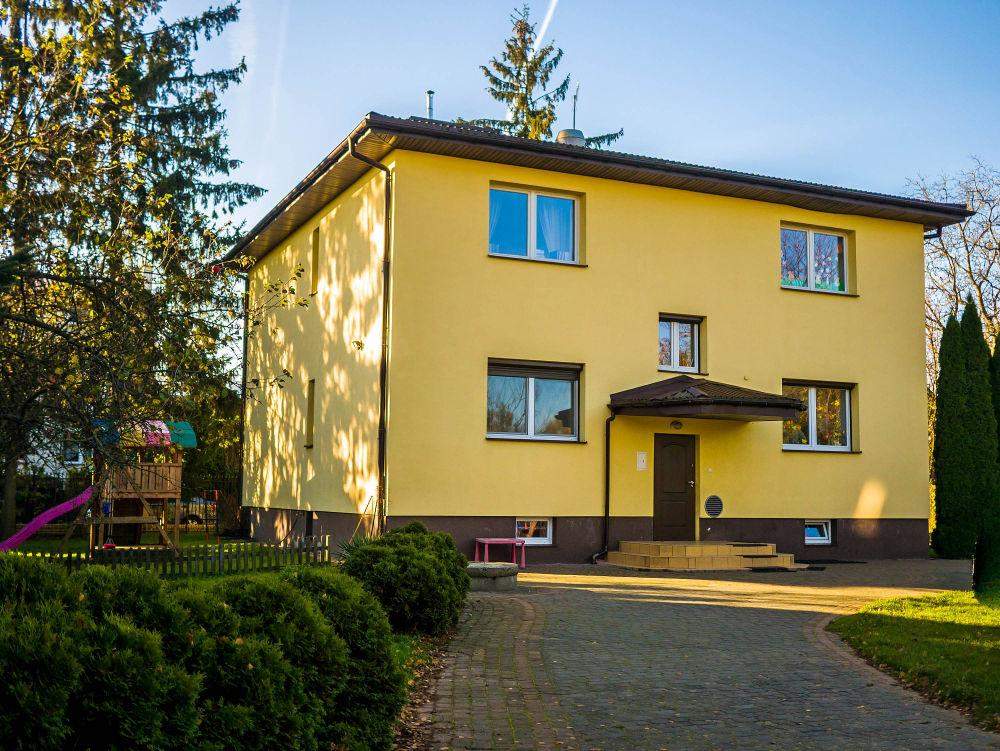 preschool buzzy bee warszawa włochy